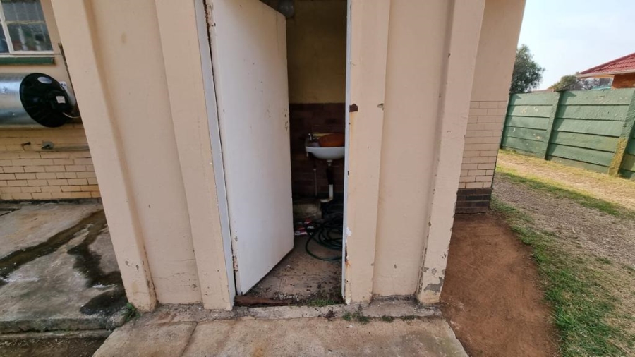3 Bedroom Property for Sale in Stilfontein Ext 3 North West
